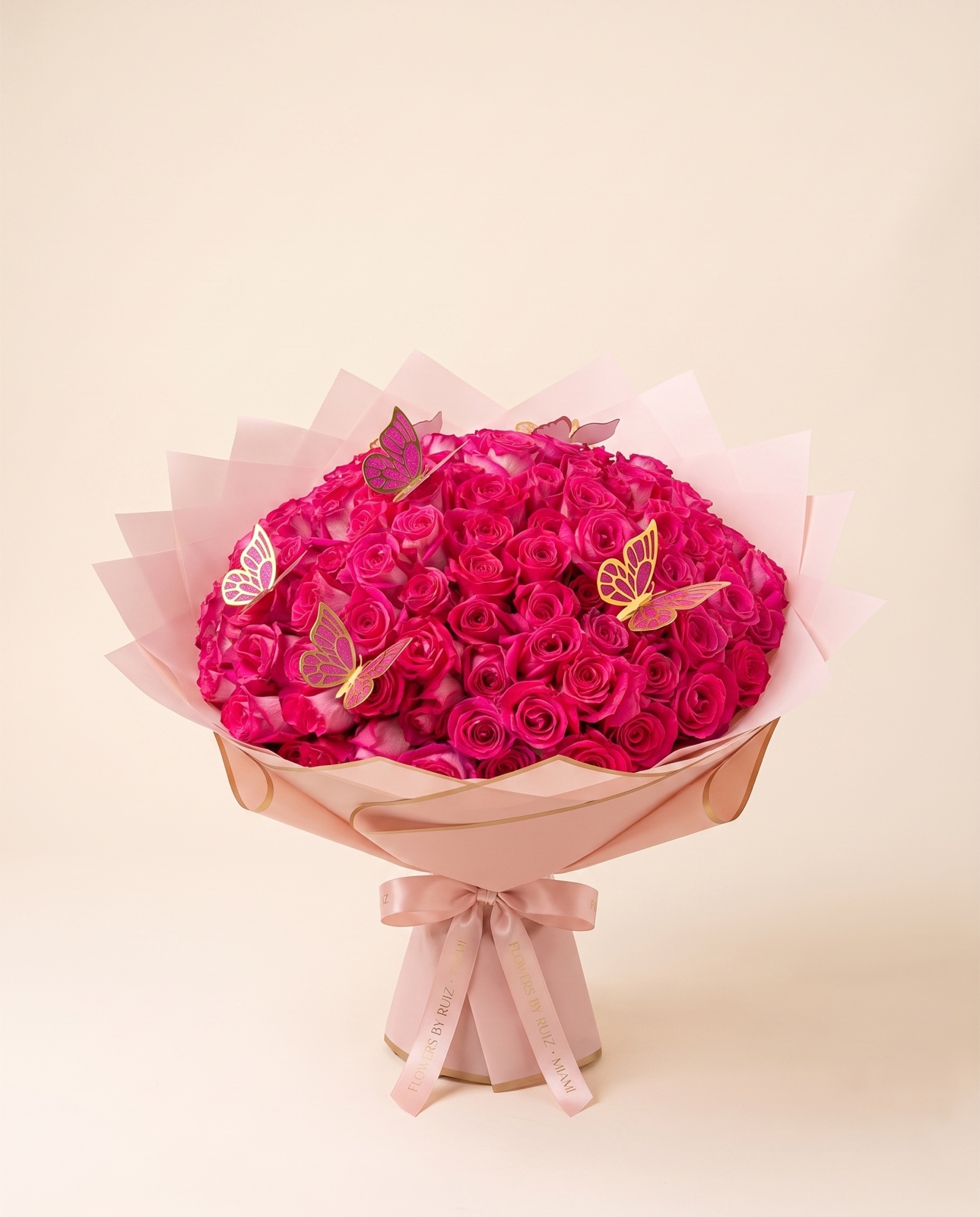 100 Hot Pink Roses — front studio view